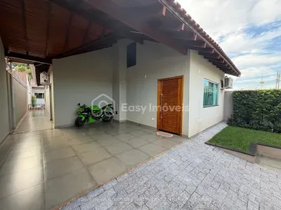 Casa-Térrea em Vila Planalto, Campo Grande