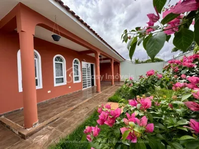 Casa-Térrea em Jardim Jacy, Campo Grande