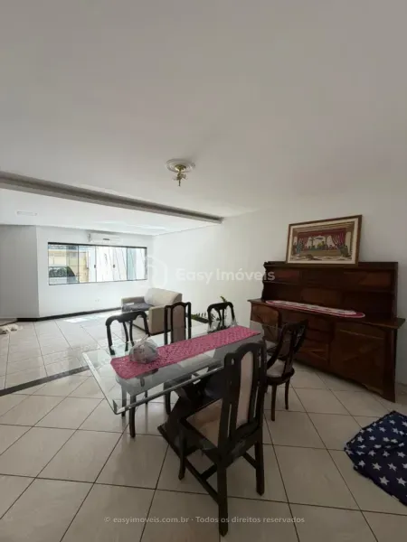 Foto 2 do imóvel