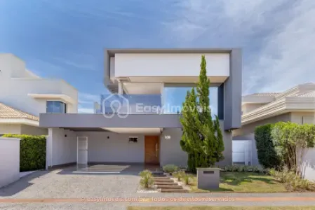 Sobrado-Condomínio em Residencial Damha III, Campo Grande
