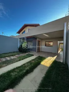 Casa-Térrea em Parque dos Laranjais, Campo Grande