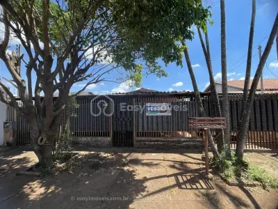 Casa-Térrea em Vila Marcos Roberto, Campo Grande
