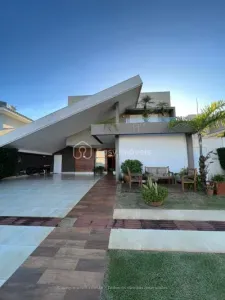 Sobrado-Condomínio em Residencial Damha I, Campo Grande