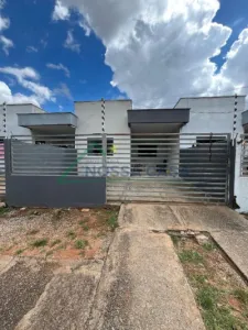 Casa-Térrea em Rio Verde, Lucas do Rio Verde