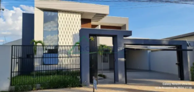 Casa-Térrea em Parque das Emas, Lucas do Rio Verde
