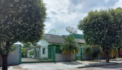 Casa-Térrea em Menino Deus, Lucas do Rio Verde