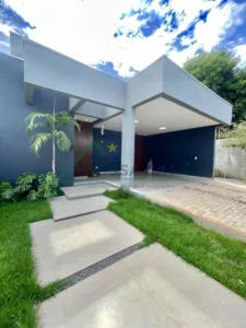 Casa-Térrea em Menino Deus, Lucas do Rio Verde