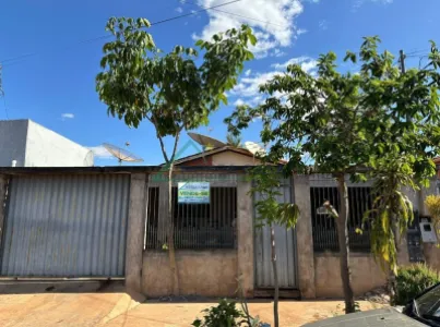 Casa-Térrea em Jaime Seiti Fujii, Lucas do Rio Verde
