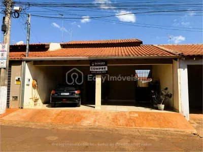 Casa-Condomínio em Tijuca, Campo Grande