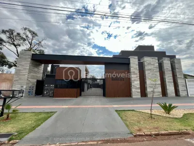 Sobrado-Condomínio em Carandá Bosque I, Campo Grande