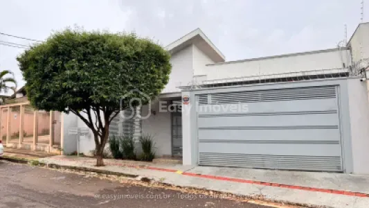 Casa-Térrea em Vila Vilas Boas, Campo Grande