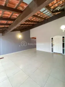 Casa-Térrea em Carandá Bosque I, Campo Grande